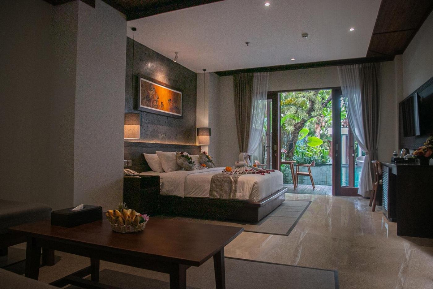 Djabu Seminyak Hotel Денпасар Екстериор снимка