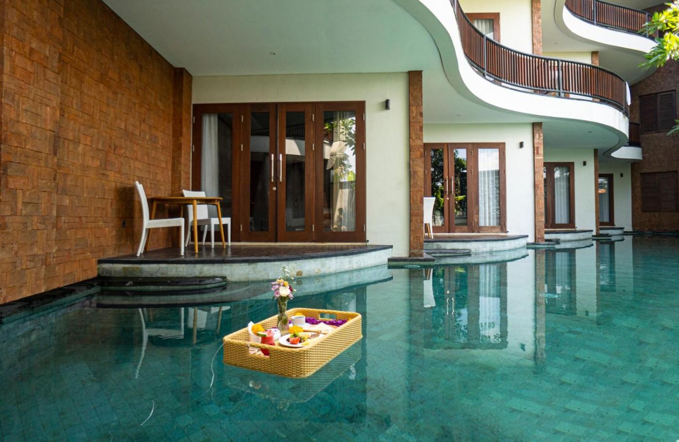 Djabu Seminyak Hotel Денпасар Екстериор снимка