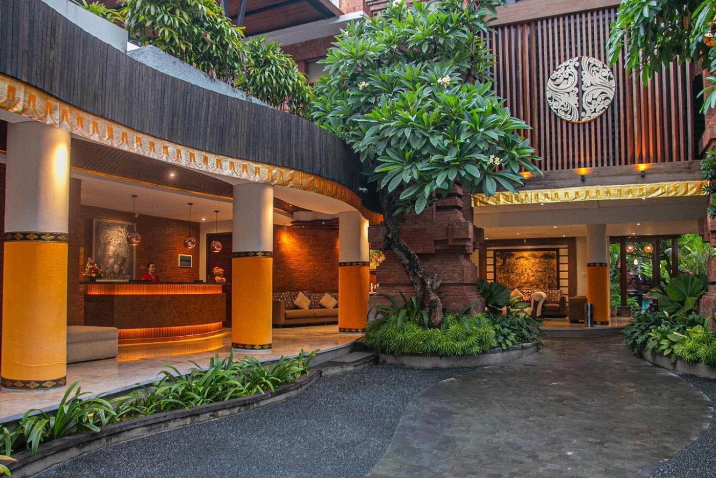 Djabu Seminyak Hotel Денпасар Екстериор снимка